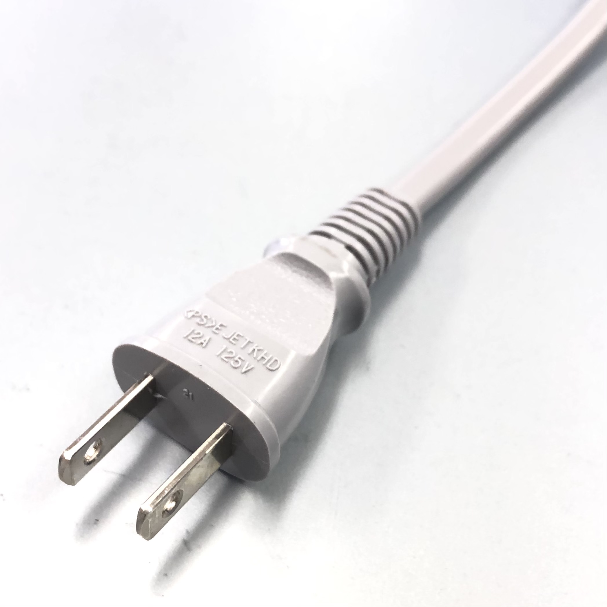 VCTFKプラグ付コード 2ｍ 15A 2Pプラグ付き | AISAN eショップ